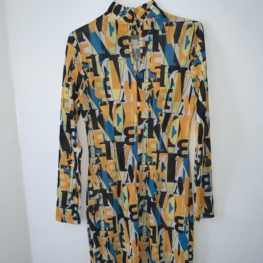 Dress - Picture 3 of 4